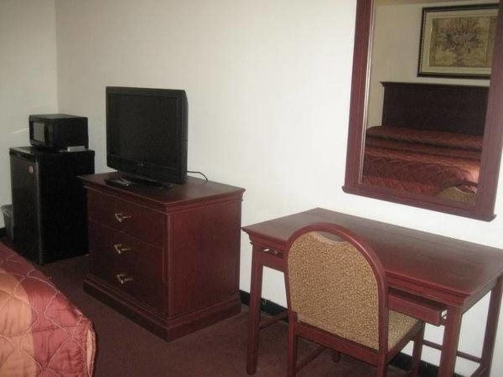 Executive Inn Brookshire Kültér fotó